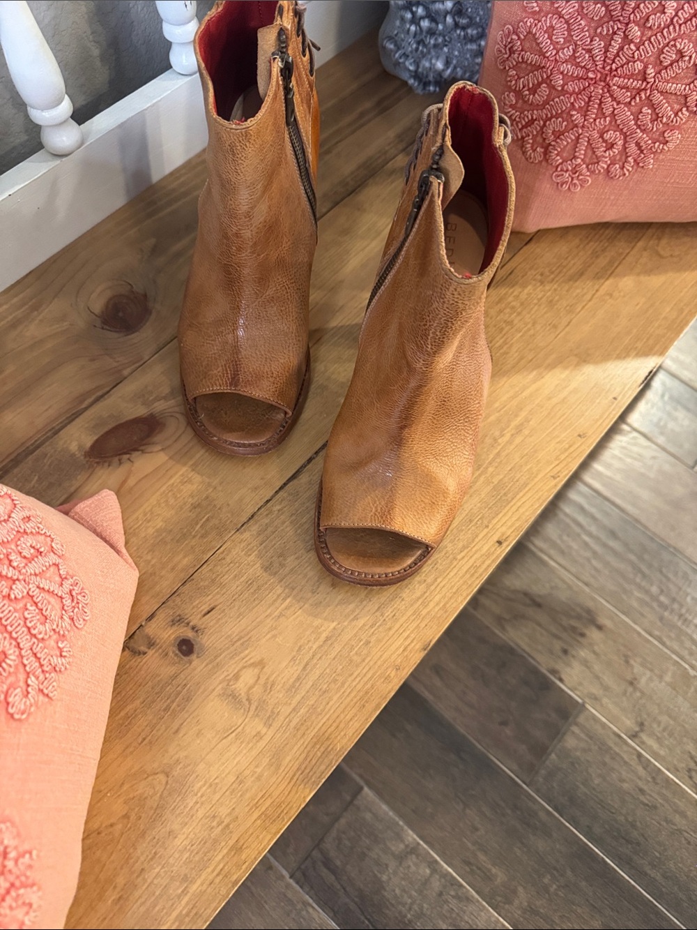 Bed Stu EXCELLENT CONDITION Women's Open-Toe Ankle Boot in Tan